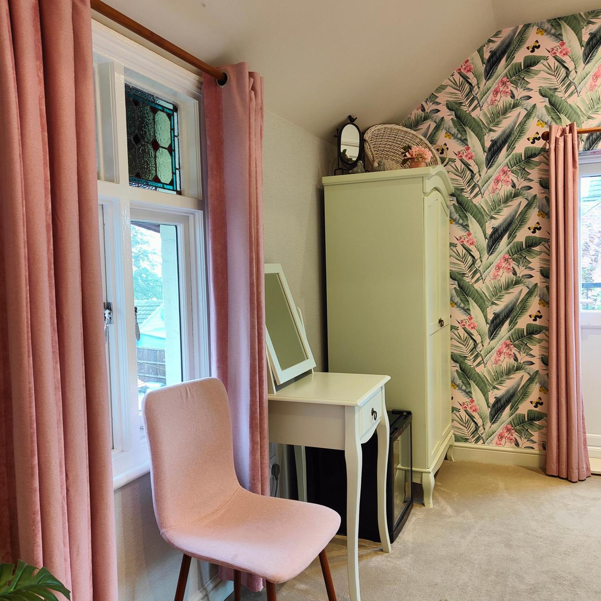 Bed and Breakfast The Corner House Лоустофт Экстерьер фото