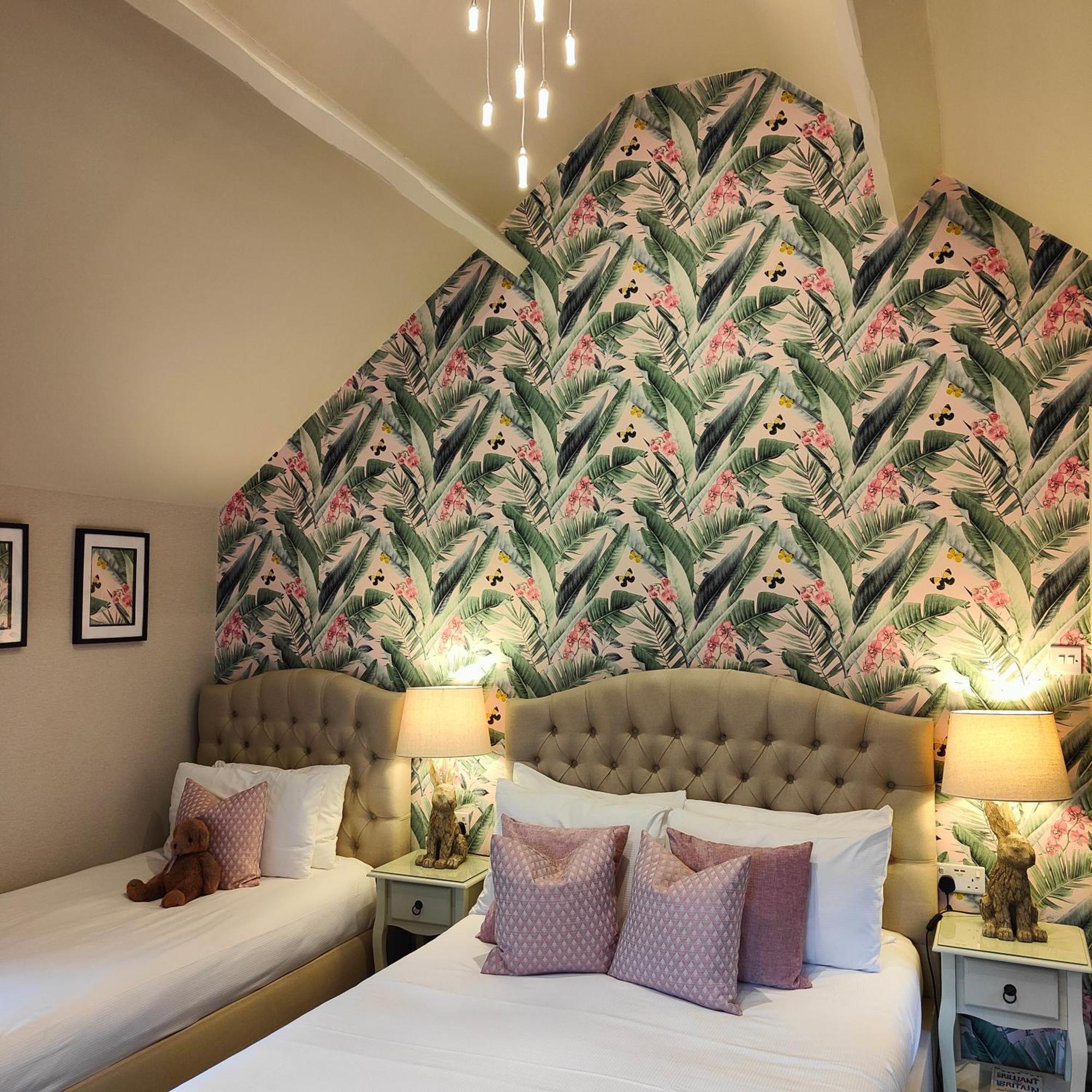 Bed and Breakfast The Corner House Лоустофт Экстерьер фото